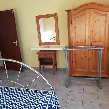 Gemuetliches In Mit Garten By Interhome Apartamento *